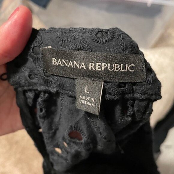 Banana Republic Flutter Short Sleeve Eyelet Blouse Sz L - Picture 2 of 4